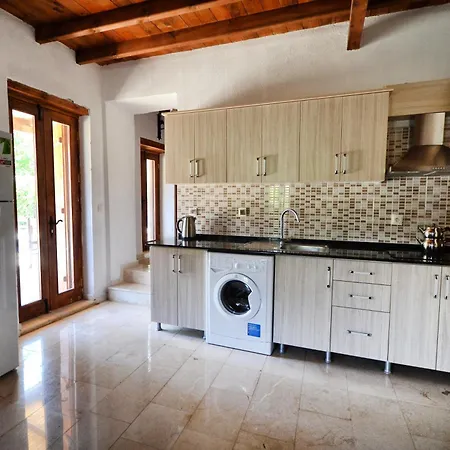 Kilim Kaya Kinali (Aegean)