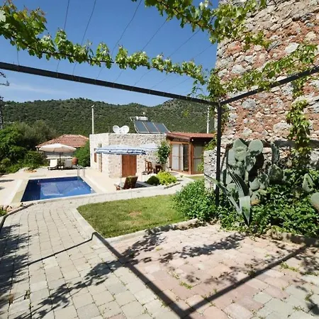 Kilim Kaya Villa