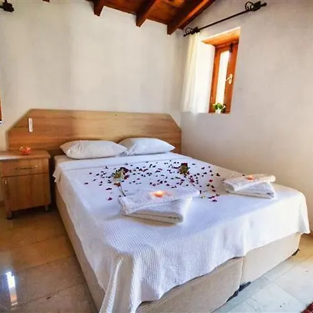 Kilim Kaya Kinali (Aegean)