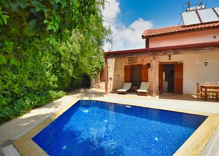 Kilim Kaya * Kinali (Aegean)