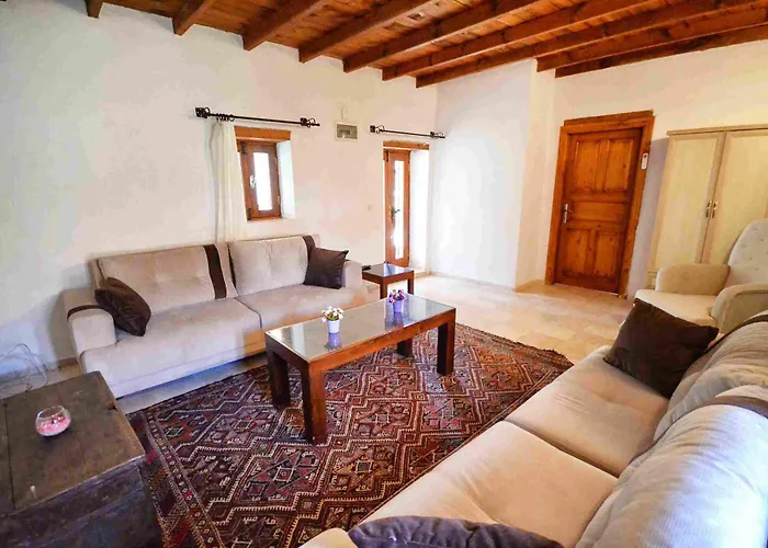 Kilim Kaya Vila Kinali (Aegean)